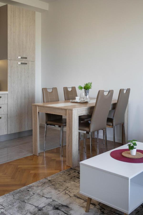 Spacious 2Bdr Apartment- Skyline View 자그레브 외부 사진