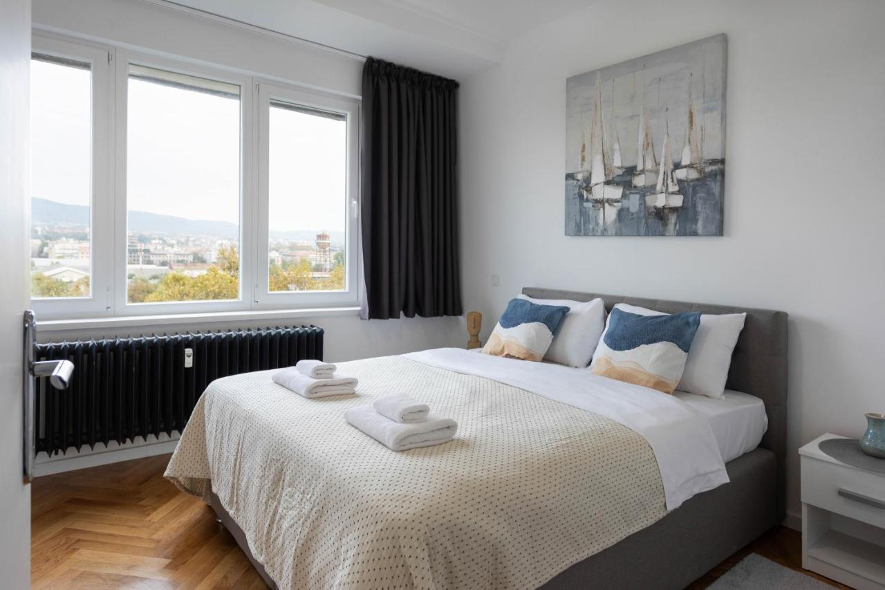 Spacious 2Bdr Apartment- Skyline View 자그레브 외부 사진