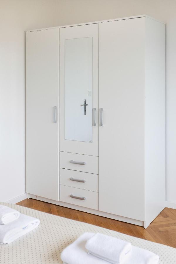 Spacious 2Bdr Apartment- Skyline View 자그레브 외부 사진